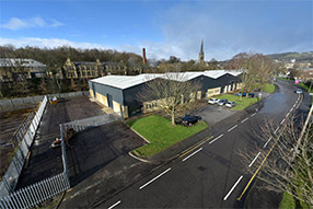 The Ringway Huddersfield Fills Up